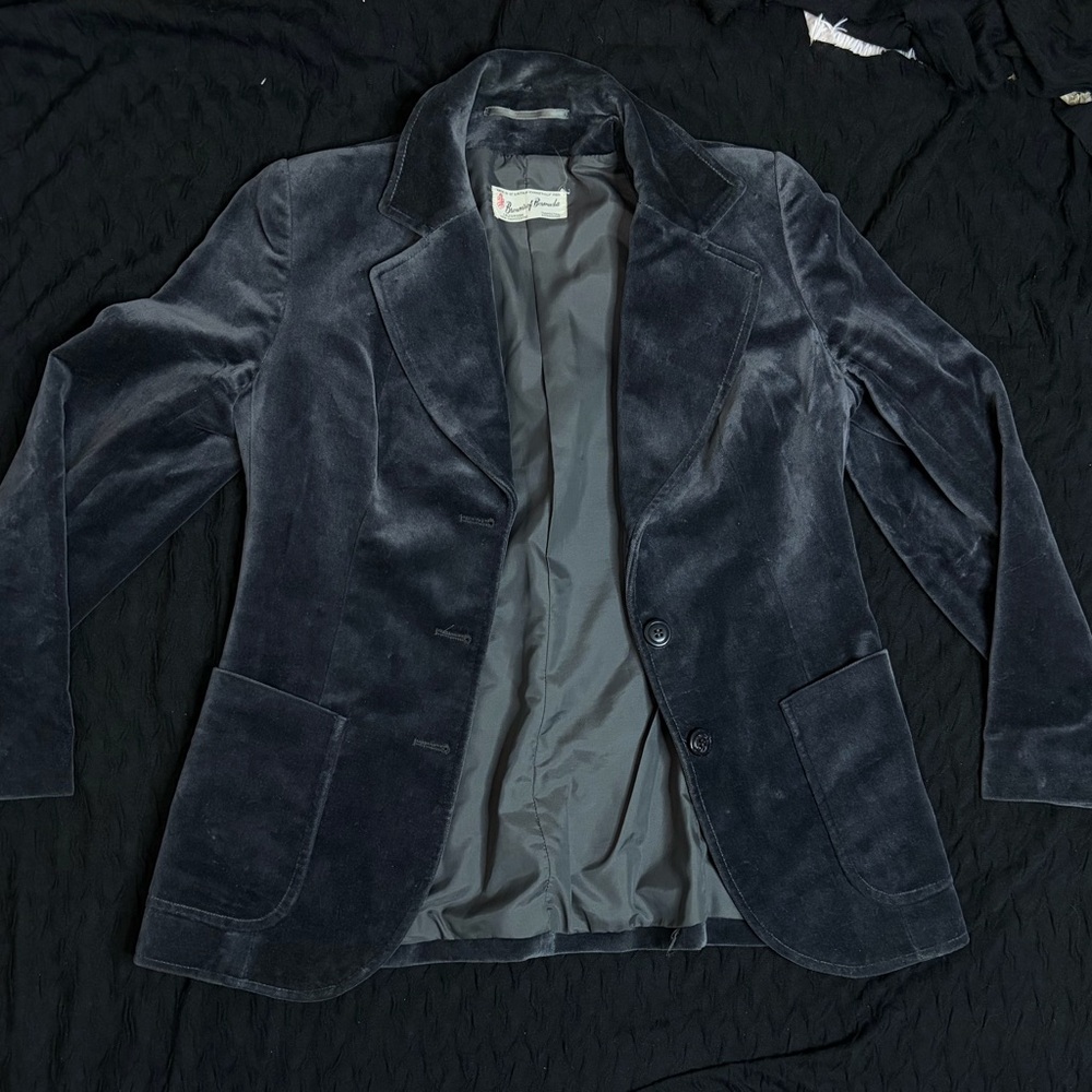 Browns of Bermuda Women’s Velvet Blazer Jacket